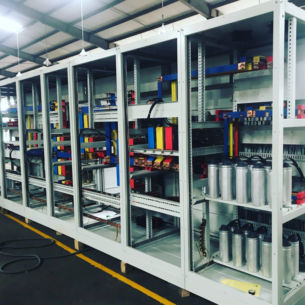 Nhà cung cấp thiết bị điện công nghiệp