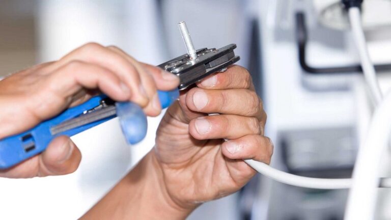 Cáp Điện 3 Pha Là Gì Và Vì Sao Lại Được Sử Dụng Rộng Rãi?